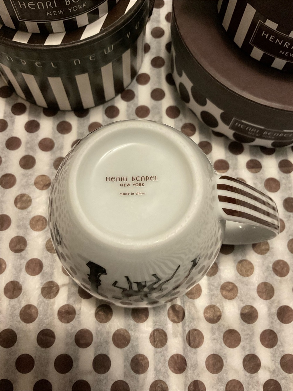 Henri Bendel Megan Hess Fashion Girl Coffee Mug - Fifth Avenue Collection - Picture 6 of 13